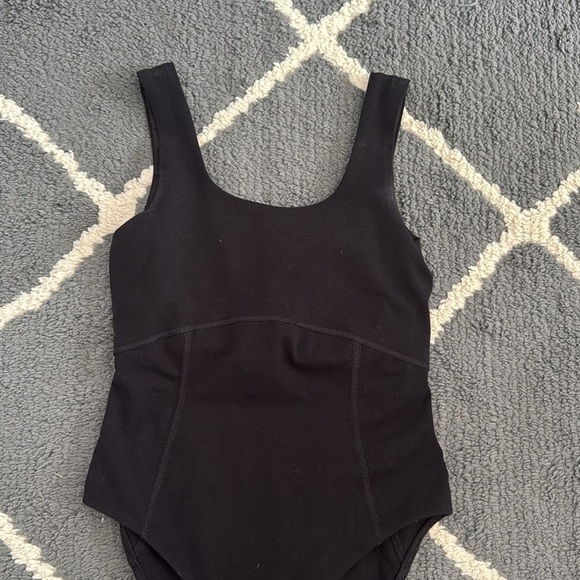 Old Navy Powerchill Bodysuit with Built in Bra - Picture 2 of 7